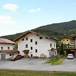 Haus Lowe 1 Stock Nr 2 Filzmoos