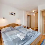 Apartament Haus Lowe 1 Stock Nr 2 *