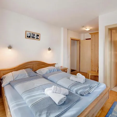 Appartement Haus Lowe 1 Stock Nr 2 *