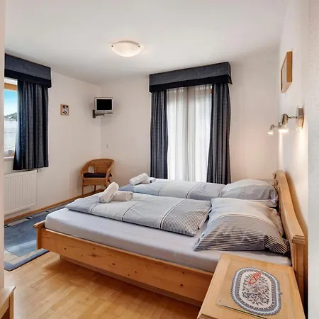 Haus Lowe 1 Stock Nr 2 Apartamento